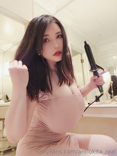 Anri Okita pornographic star photo