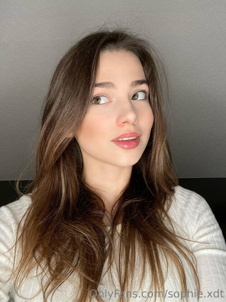 sophie xdt star high quality images