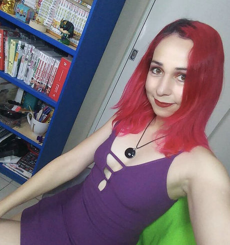 Litzia Moon star hot images