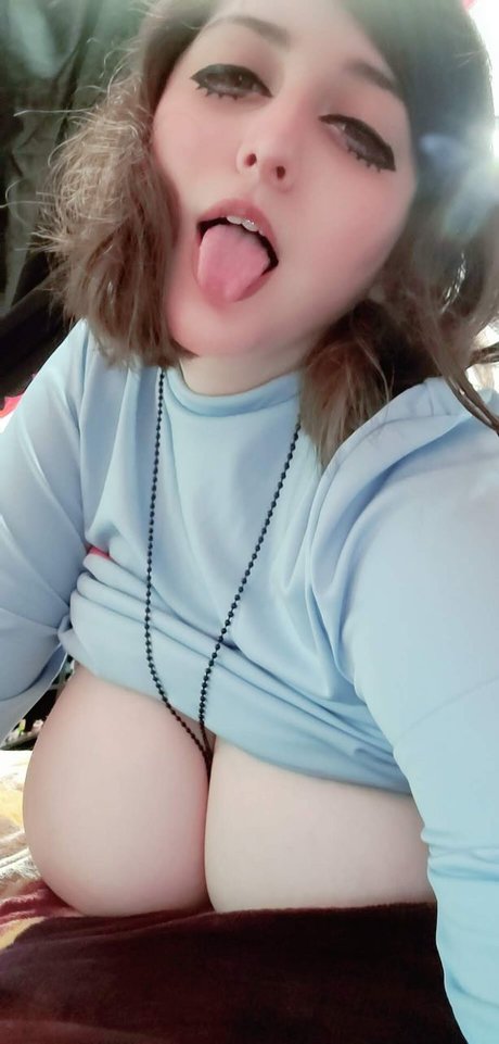 hung shemale onlyfans nude pic