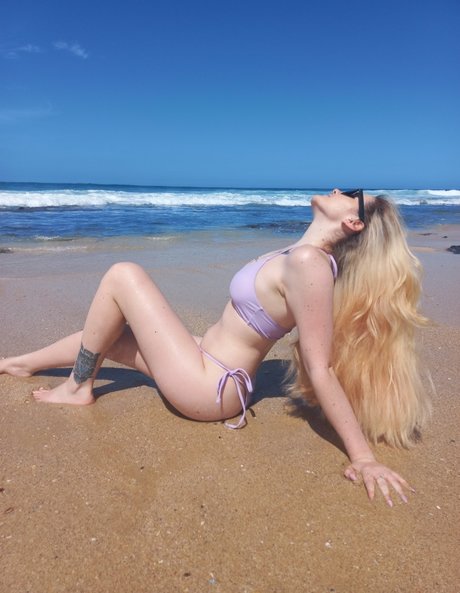 Ryn Psycho Gummy pornstar naked picture