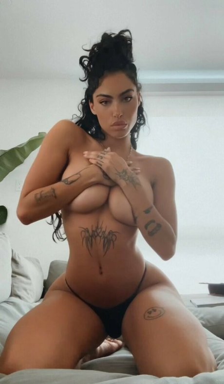 Undercover freak pornographic star images