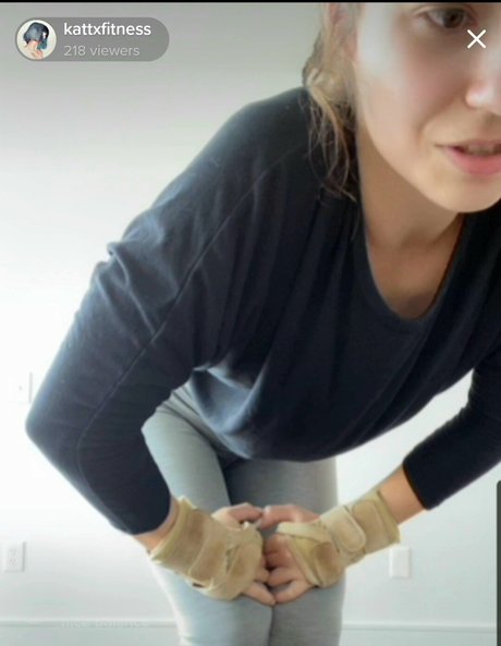 Kattinthehat hot model pictures