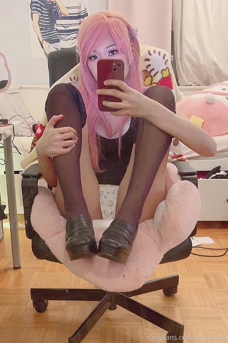 Yoshiohka pornographic actress pictures