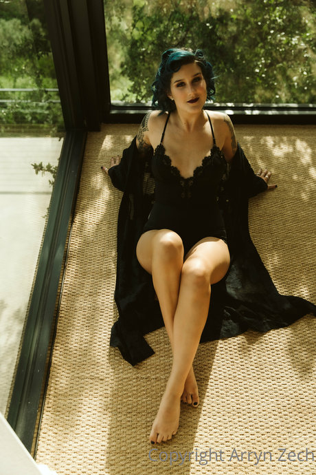 cuckold feet onlyfans porn picture