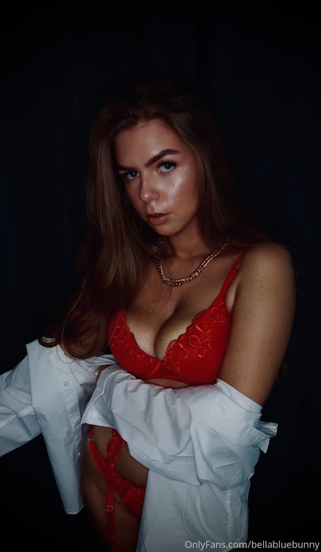 beautiful japanese onlyfans top picture