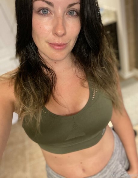 Wineoperator pornstar naked photo