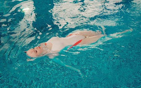 blonde xxx onlyfans pretty pic