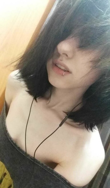 ai girlfriend onlyfans nude photo