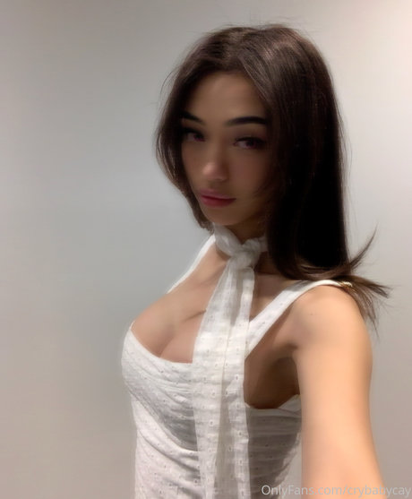 Crybabycay sexy actress image