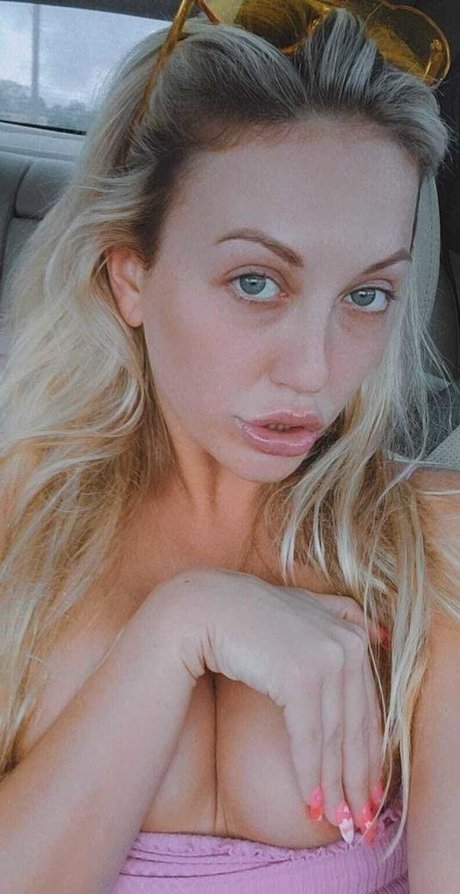 big tits skinny onlyfans naked galleries