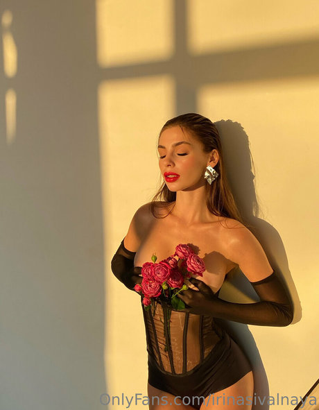 public onlyfans beautiful porn pic