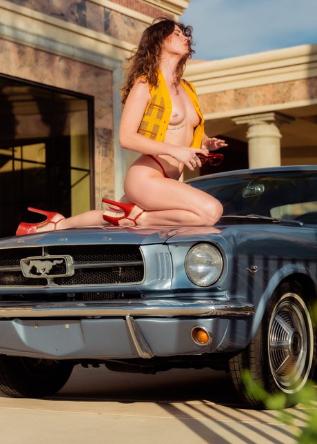 Keep Chambers model nudes archive