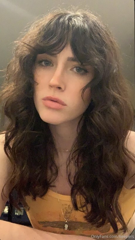 Keep Chambers xxx model archive