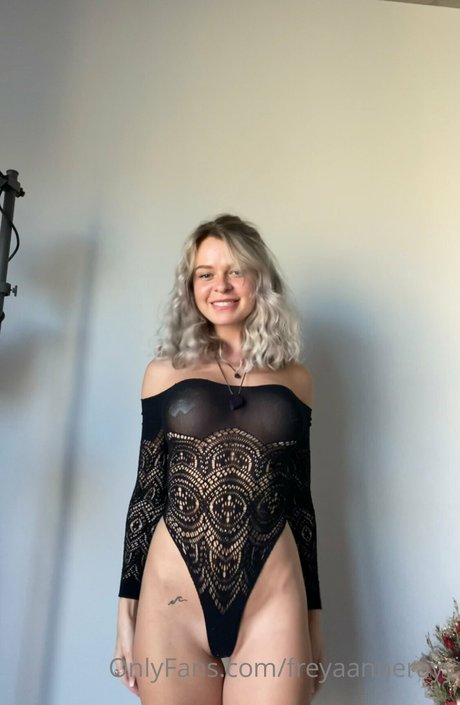 Rachel Anne Rayy star nudes pictures