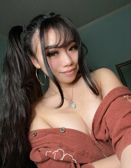 Jizzmun model perfect galleries