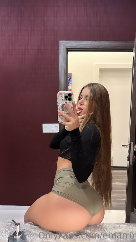 Emarr B perfect pornstar picture