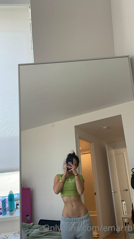 Emarr B erotic star img