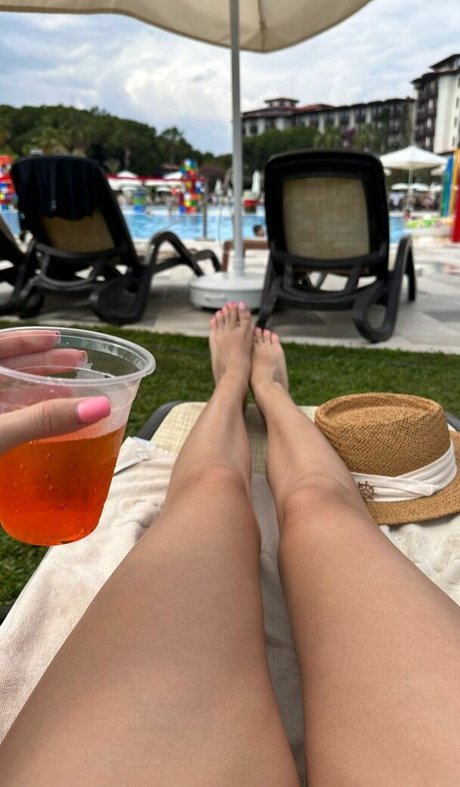 busya18plus model pretty pic