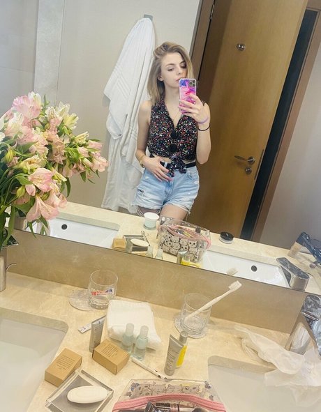 tennis onlyfans adult image