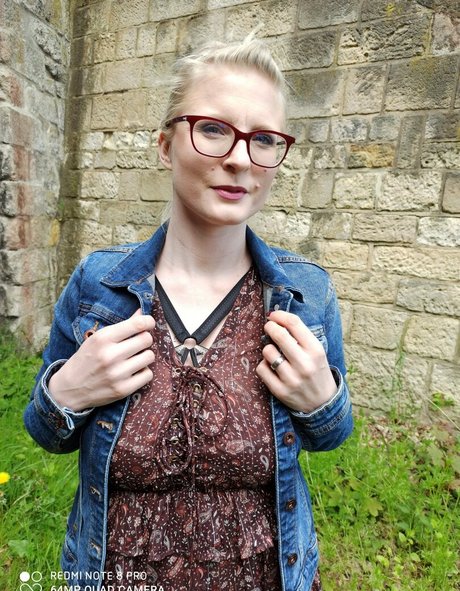 Casey Deluxe pornographic model image