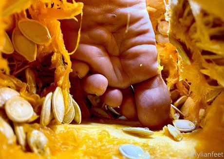 nude strip onlyfans top picture