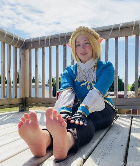 ZeldaHyrule model pornographic pictures