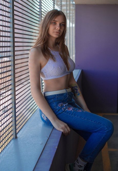 Natali Tihomirova art star pictures