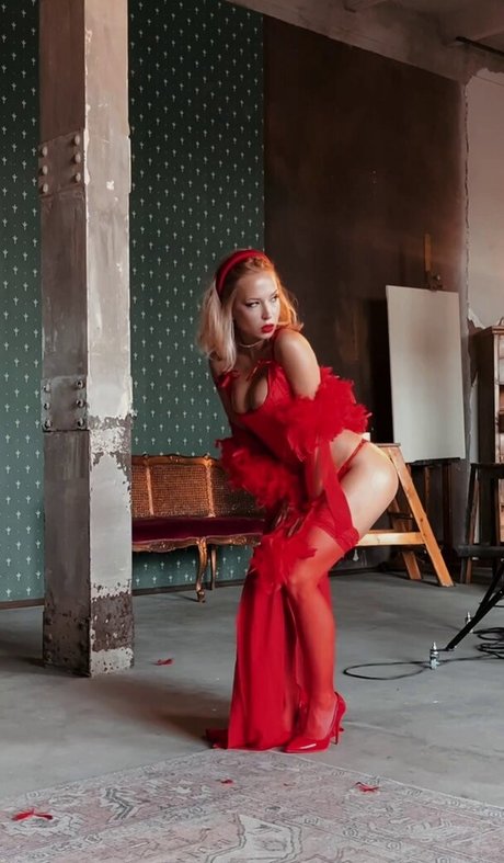 Oladushek11 star exclusive image