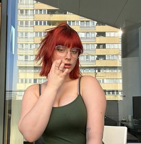 Charlotte Stocks adult model image