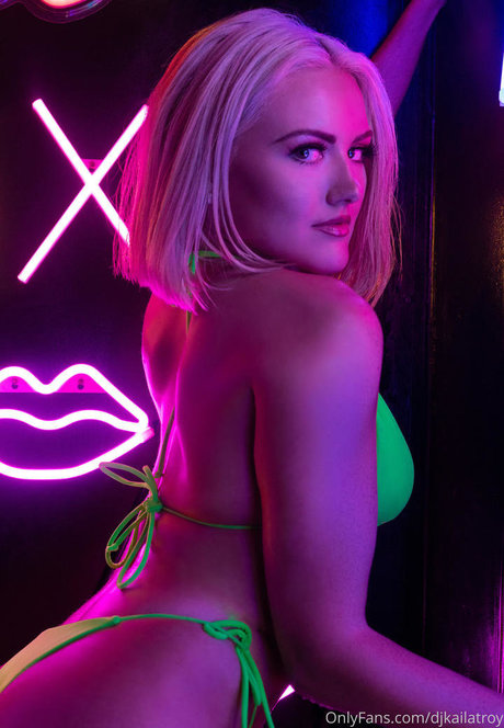 busty redhead teen onlyfans sexy nudes galleries