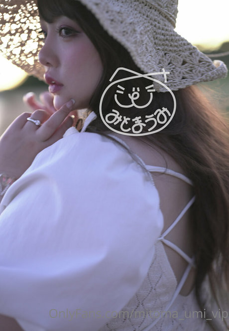 amateur chubby onlyfans hot image