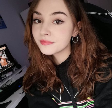 Lunateac art star galleries