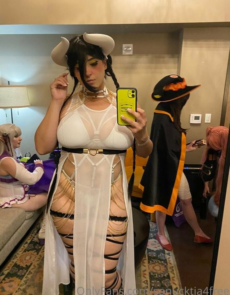 sonucktia4free pornstar hd galleries