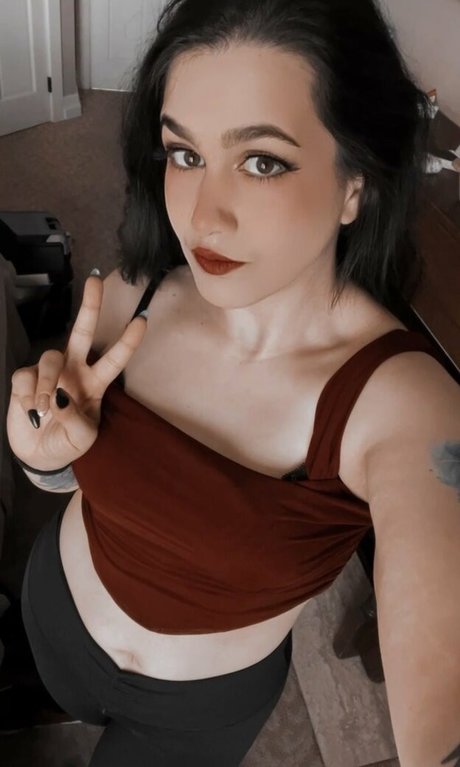 mom onlyfans nude pic