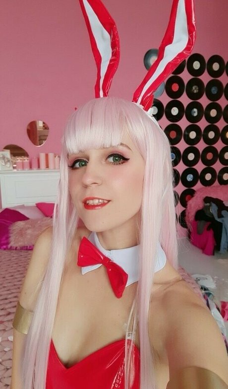 Fox Tsai Shen nice star images