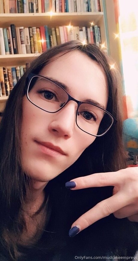 mudcakeempress pretty star photo