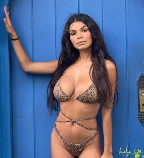 Mermaidpic model hot gallery