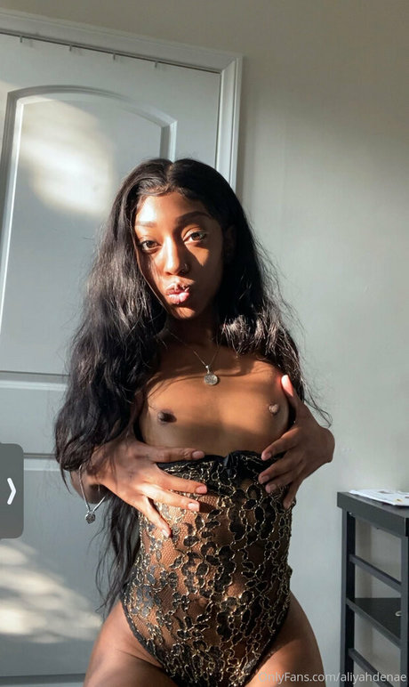 aliyahlust nude pornstar image