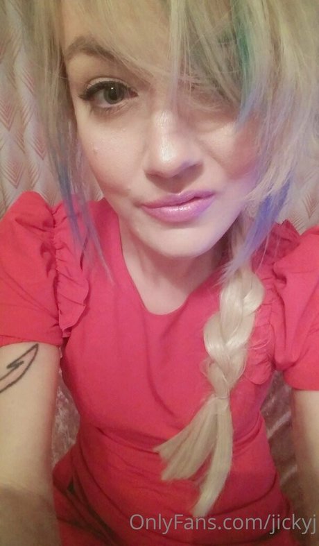 jickyj sexy actress pic