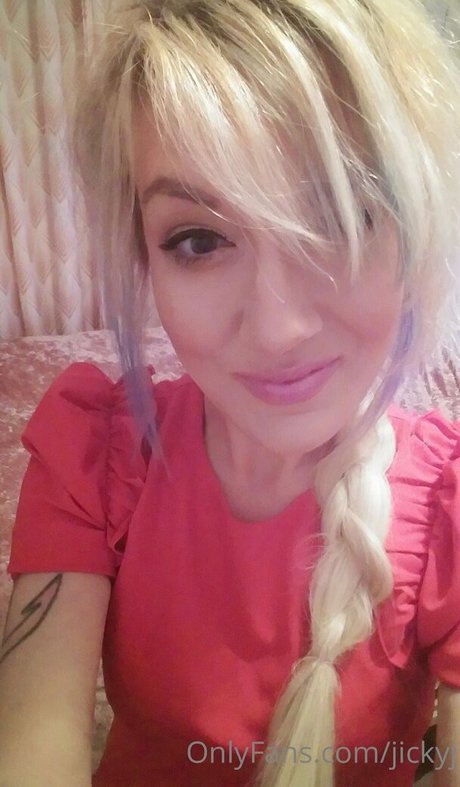 jickyj porn actress img