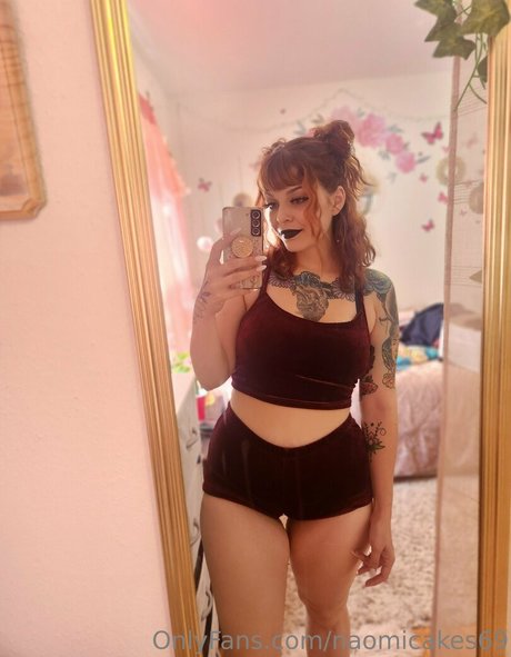 naomipeaches pornstar naked archive