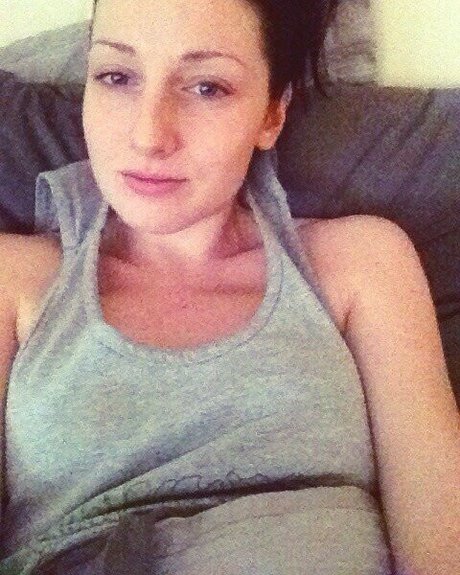 Slashleen naked star image