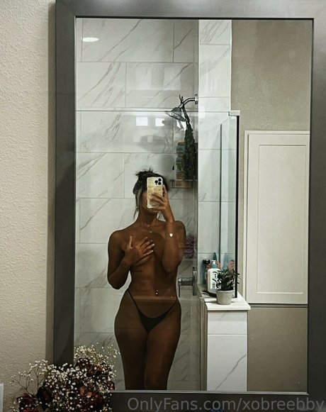 xobreebby nude star galleries