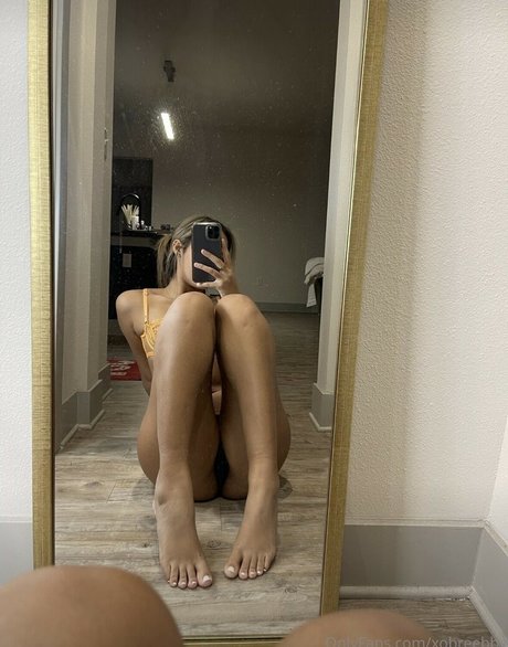 xobreebby star adult photos