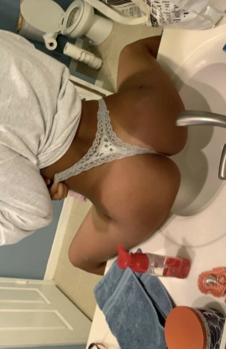 xobreebby nudes star pic