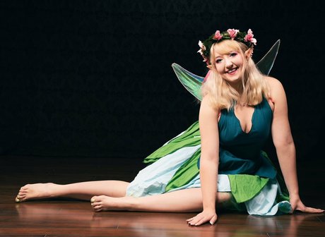 pregnant ebony onlyfans erotic image