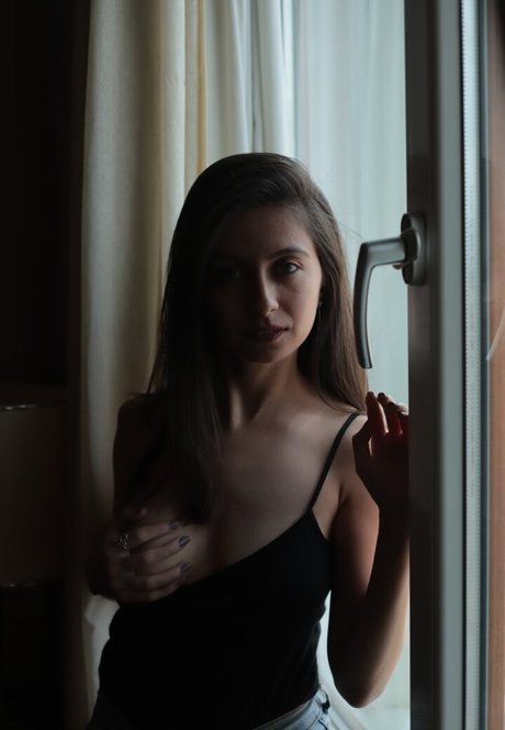 skinny babe onlyfans hd images