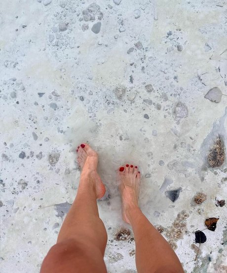 black onlyfans art naked pic