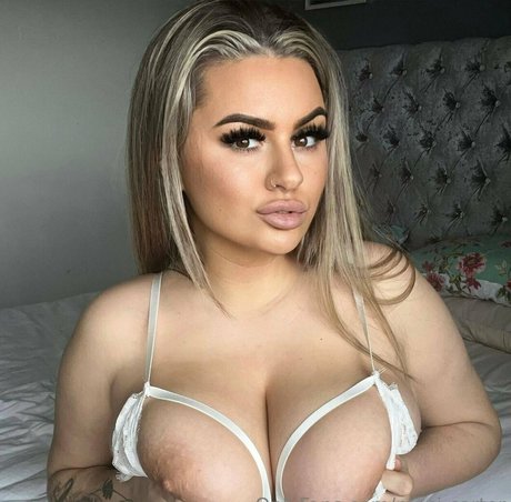 Maci Carter pornstar exclusive pic